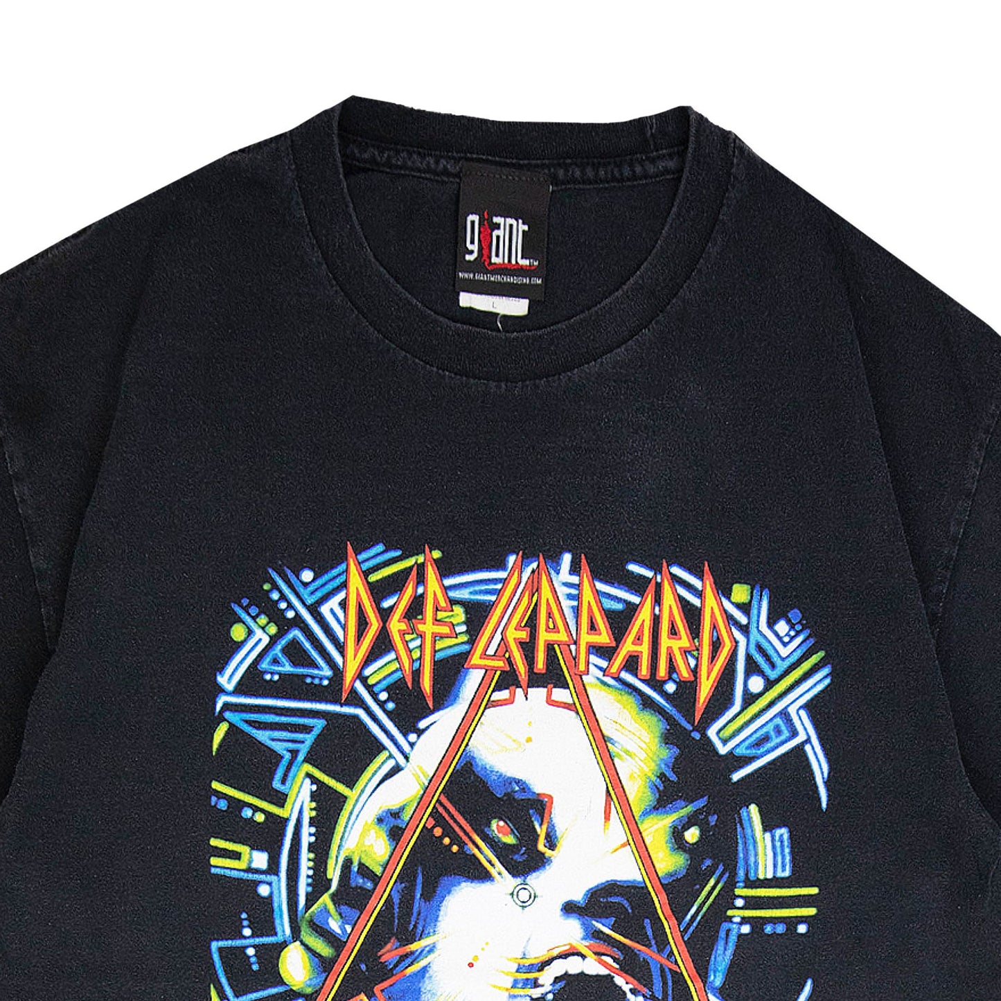 02 Def Leppard Tee (L)