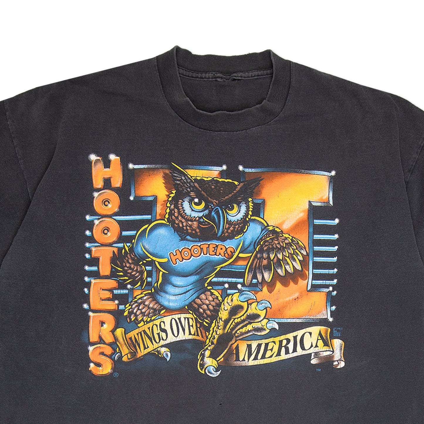 90's Hooters Tee (L/XL)