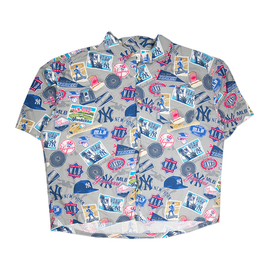 01' New York Yankees Button Up (XXL)