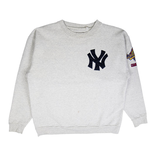 96' Yankees Embroidered Crew (L)